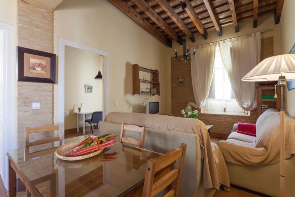Precioso Apartamento - Localizacion Ideal **Wifi - A/C** Siviglia Esterno foto