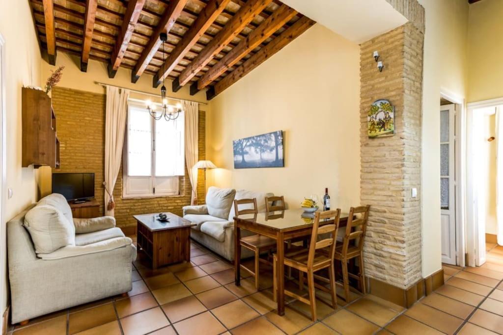 Precioso Apartamento - Localizacion Ideal **Wifi - A/C** Siviglia Esterno foto